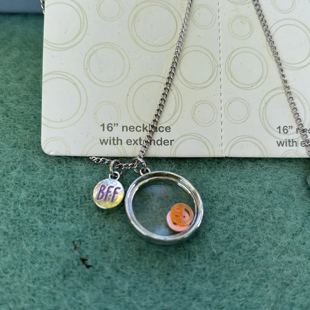 NWT Wonder Nation Silver Emoji BFF 16” Necklace + Extender Set Smiley Faces